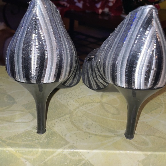 J. Renee, silver/black shoes, size 7. - Picture 4 of 6
